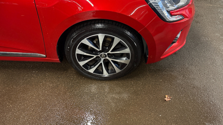 Renault Clio 1.0 TCe 100 Iconic 5dr Petrol Hatchback